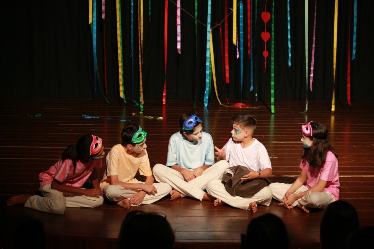 Criança em Cena encerra o ano com mostra online de teatro