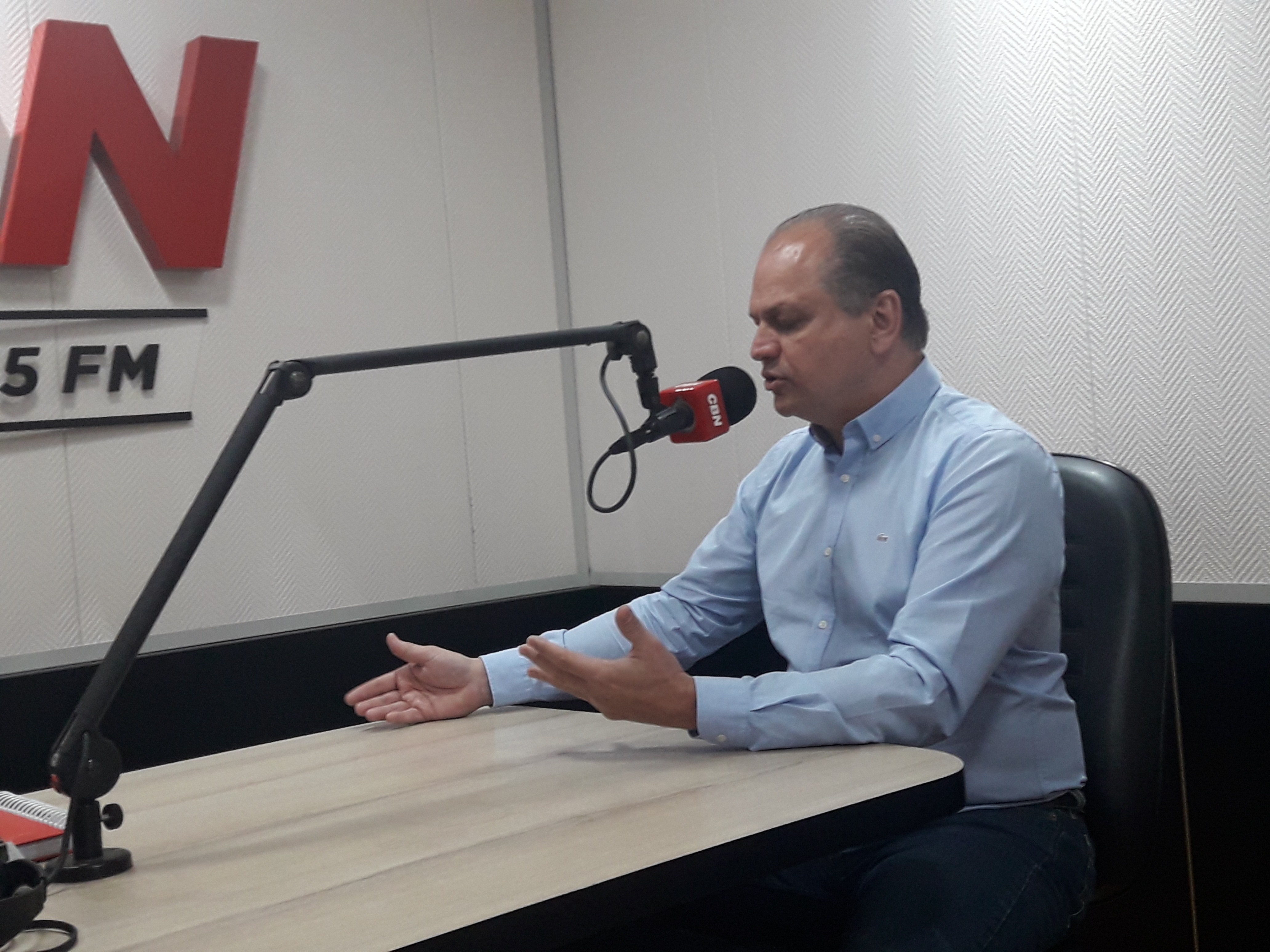 Para conter excessos e proteger os direitos do cidadão