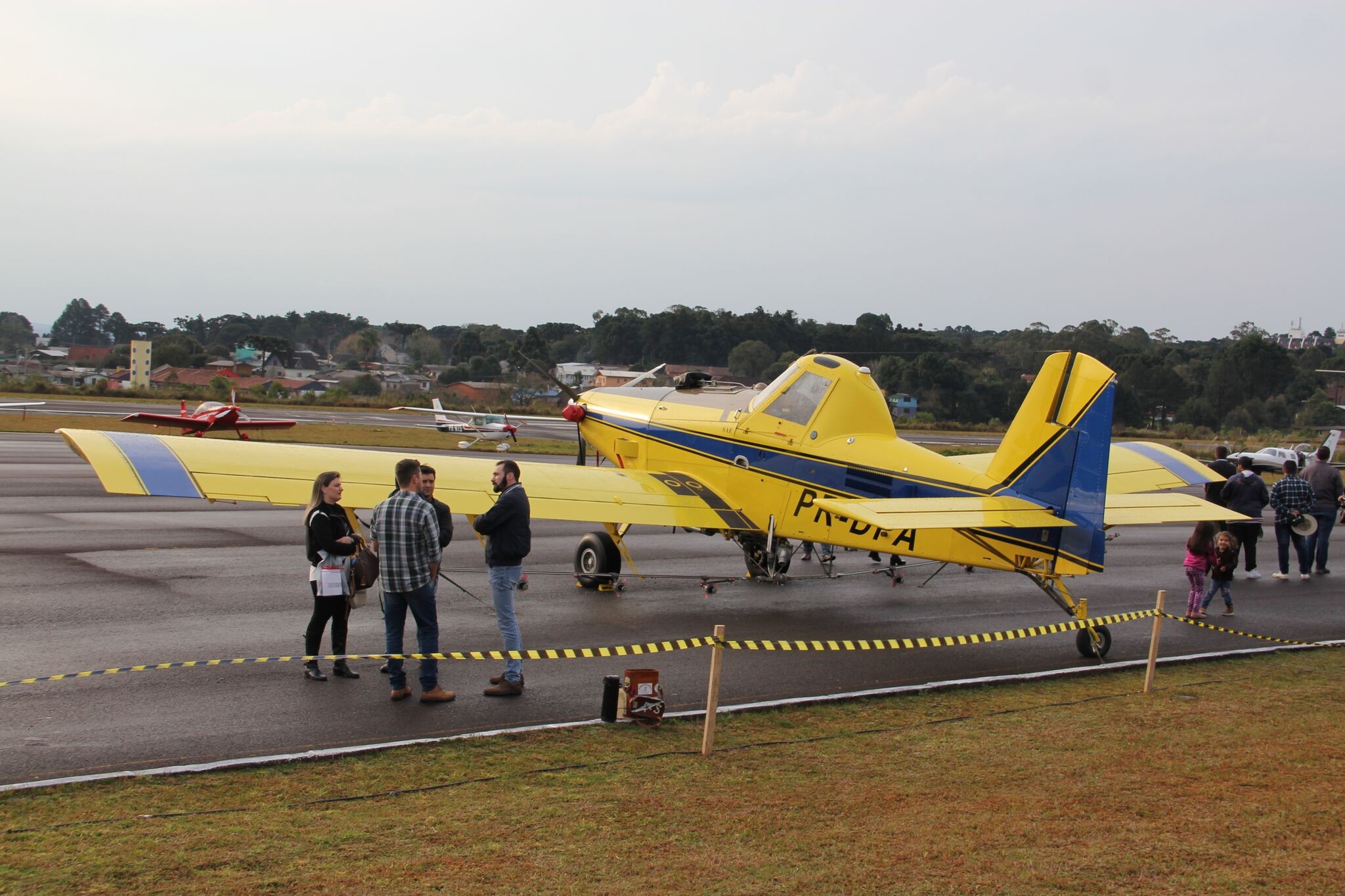 Maringá sedia evento de aviação agrícola