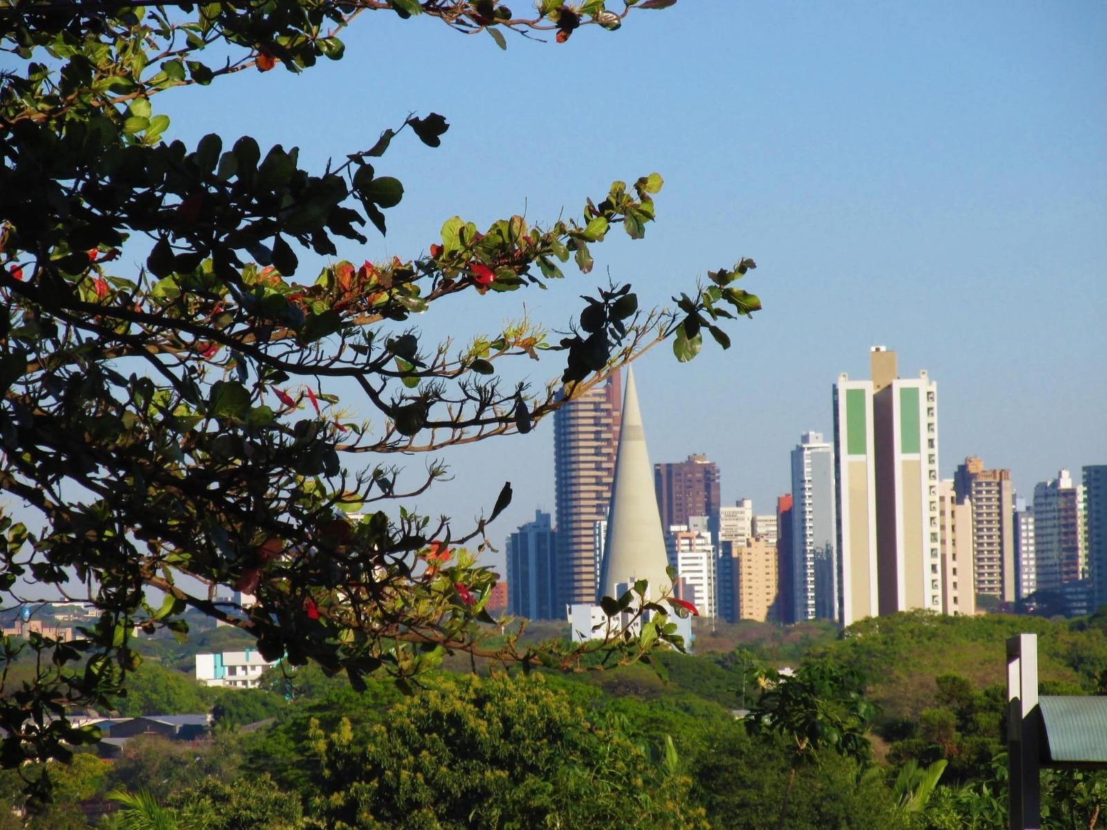 Maringá terá máxima de 32º C e baixa umidade nesta quarta (3)