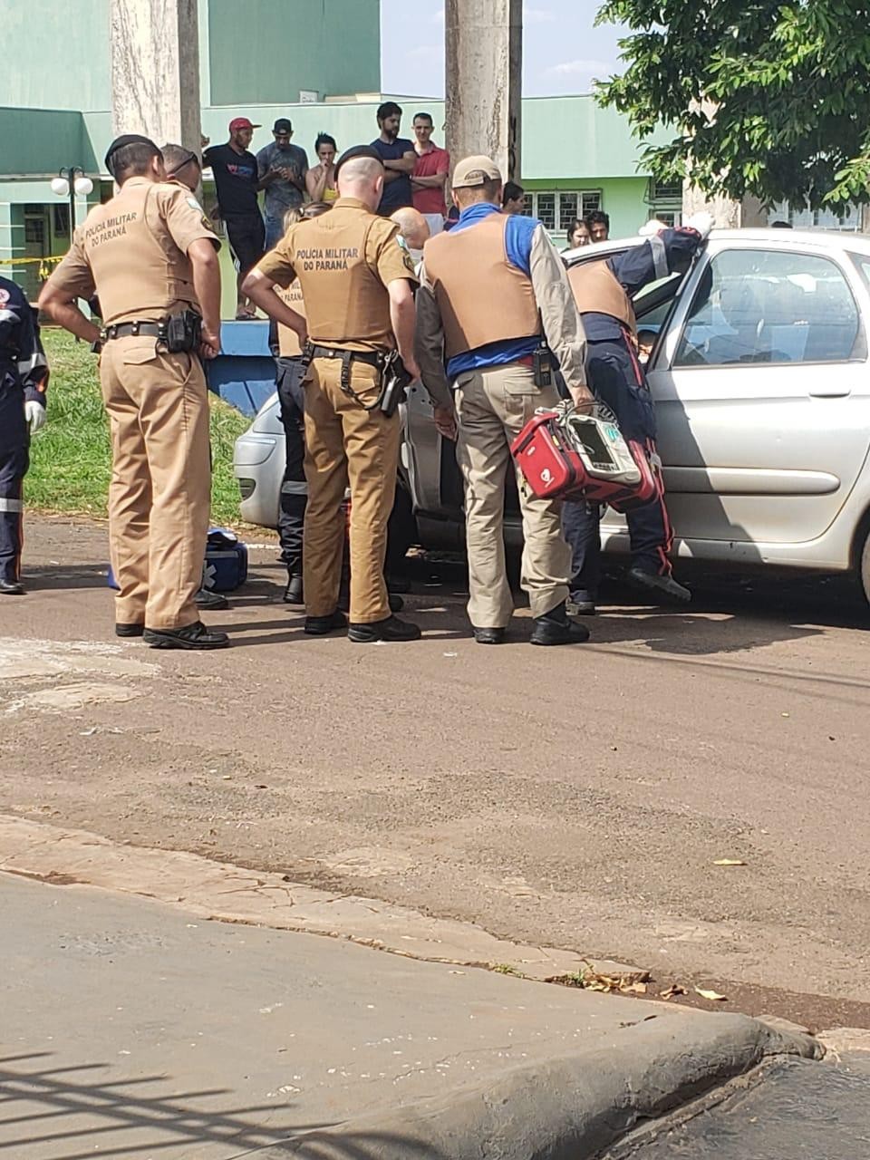 Jovem é morto com 12 tiros dentro de carro em Sarandi