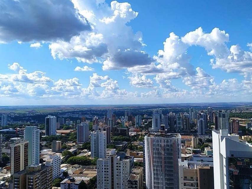 Calor intenso é destaque nesta quinta-feira (9), com máxima de 31°C em Maringá