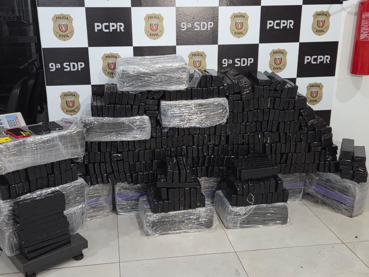Polícia Civil apreende mais de 600 kg de maconha e prende dois homens