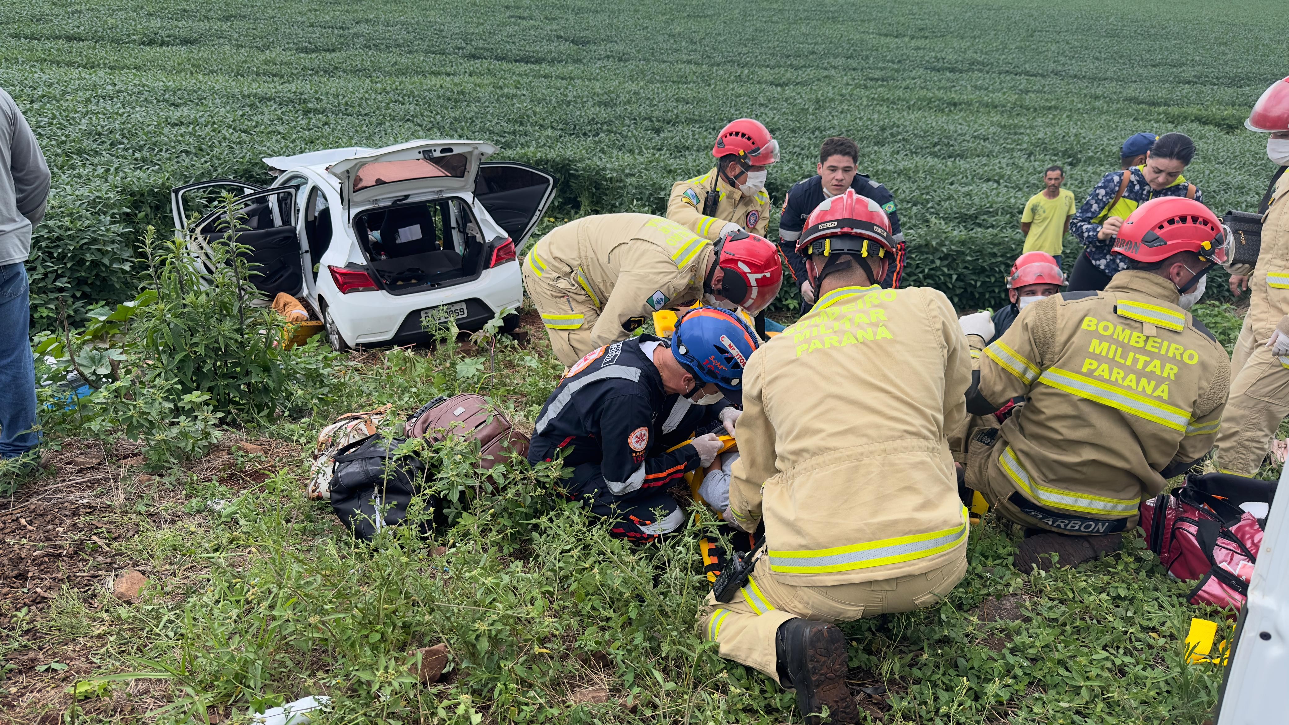 Seis pessoas ficam feridas em acidente na BR-487 em Luiziana