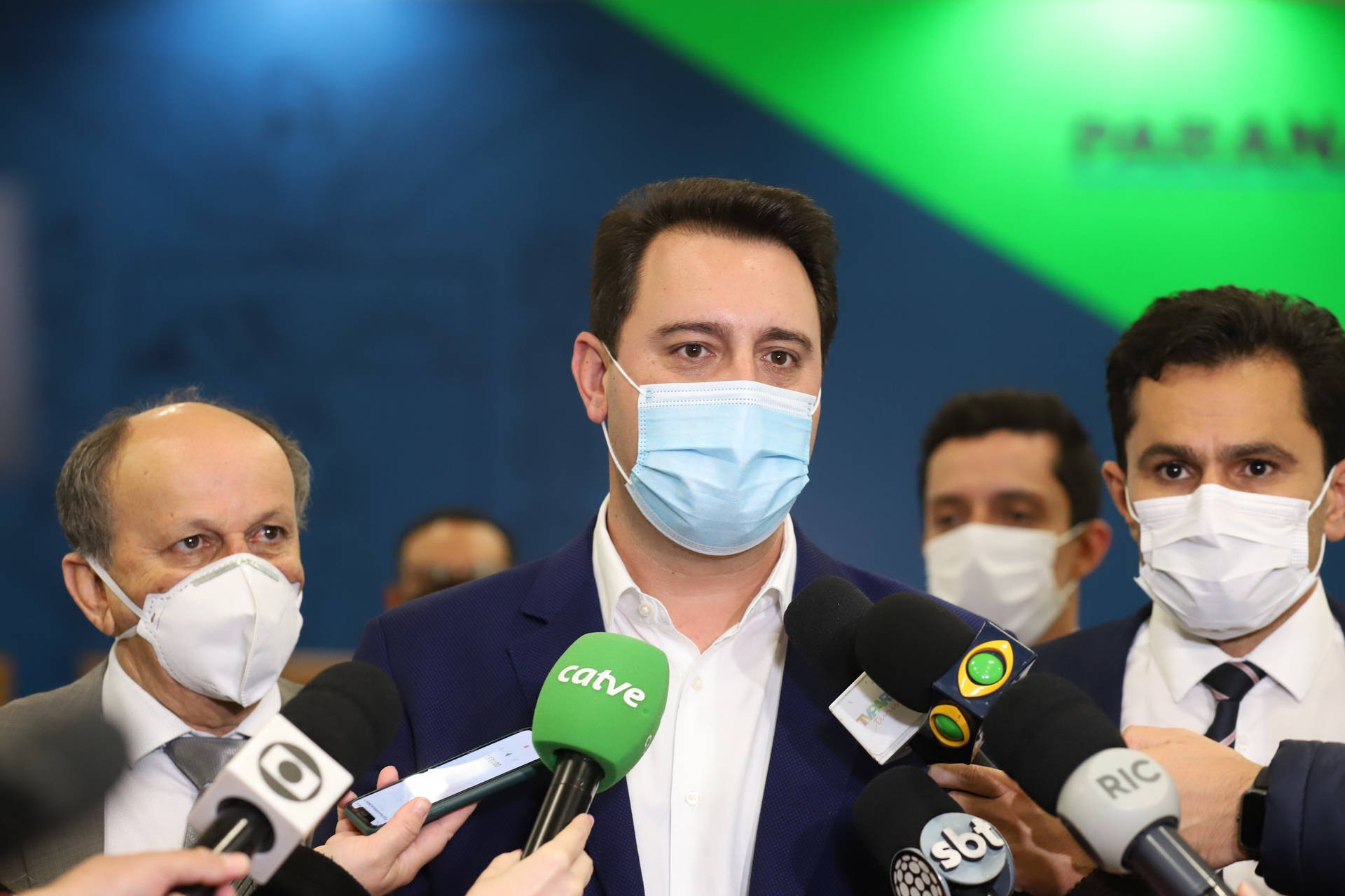 Sancionada lei que regulamenta o homeschooling no Paraná