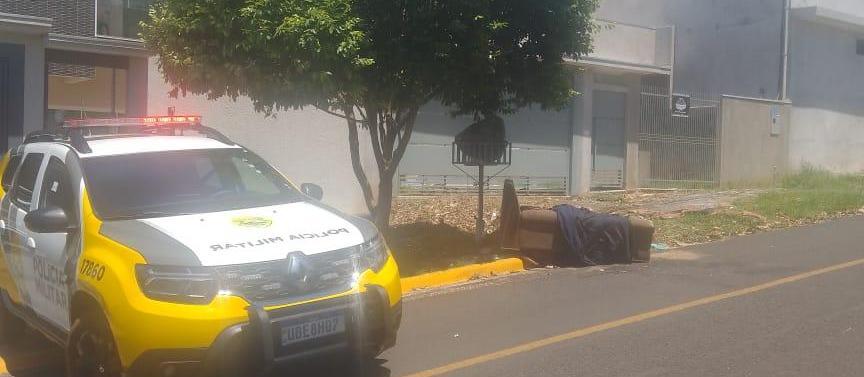 Suspeito é preso e corpo encontrado dentro de sofá é identificado