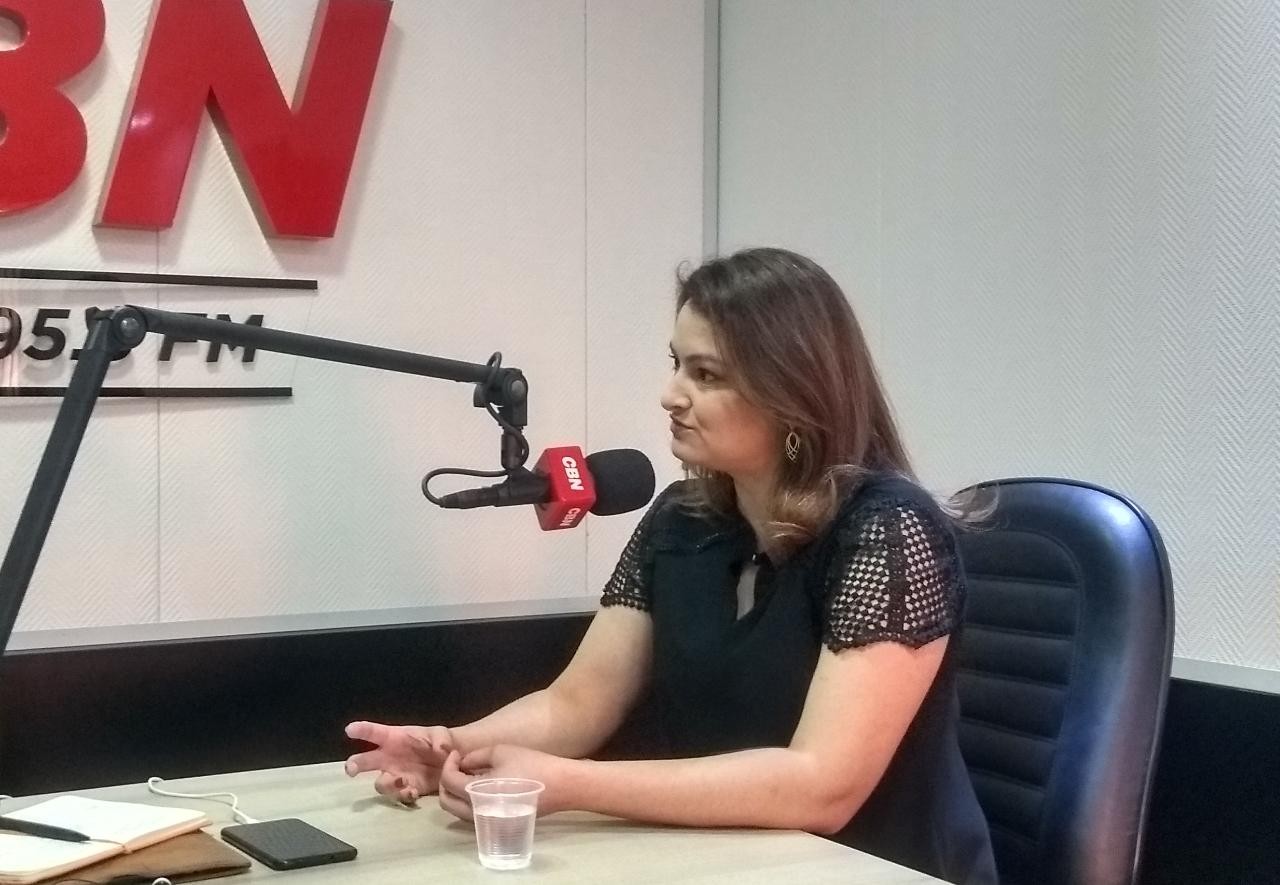 Problemas na coluna começam cedo em uma sociedade de pessoas sedentárias