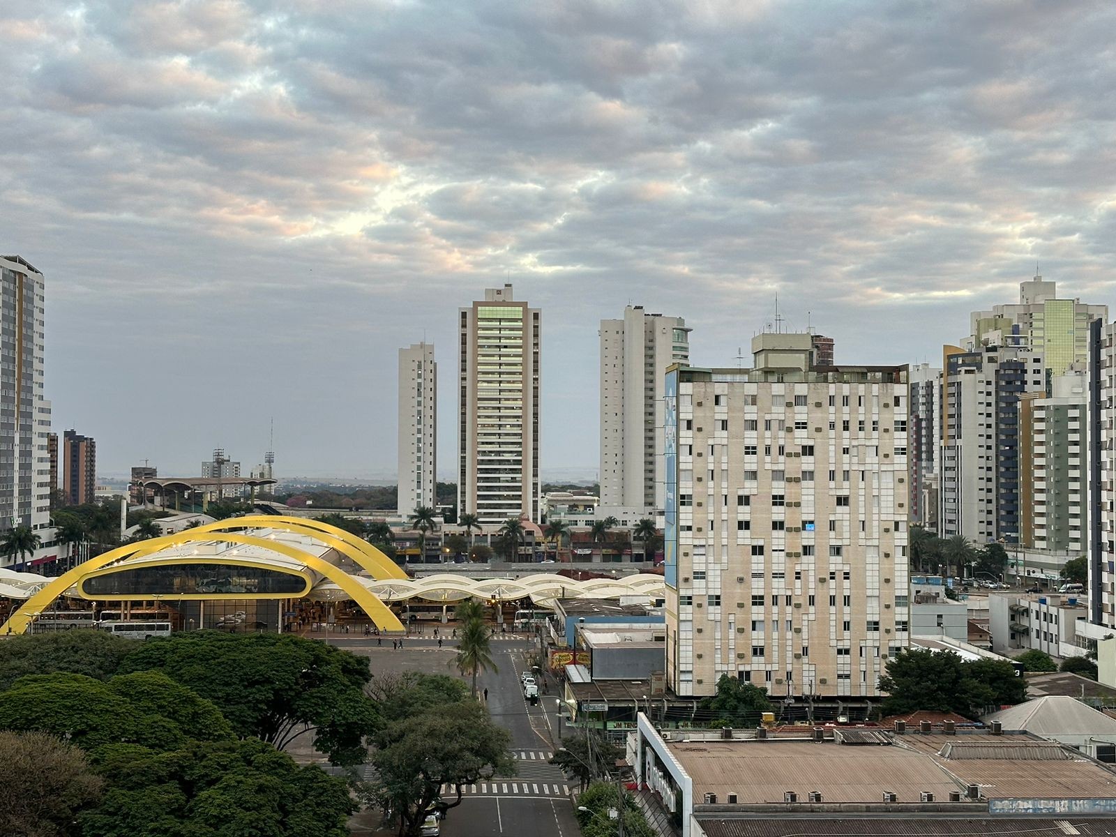 Com máxima prevista de 30º C, Maringá segue sem chuva nesta sexta-feira (5)