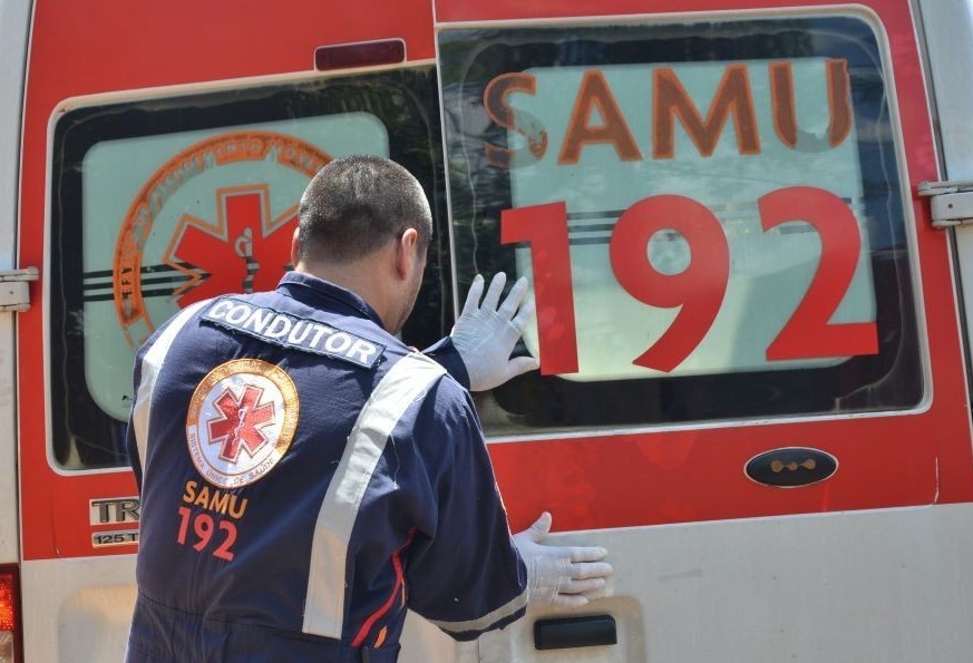 Jovem é esfaqueado em frente ao Estádio Willie Davids, em Maringá