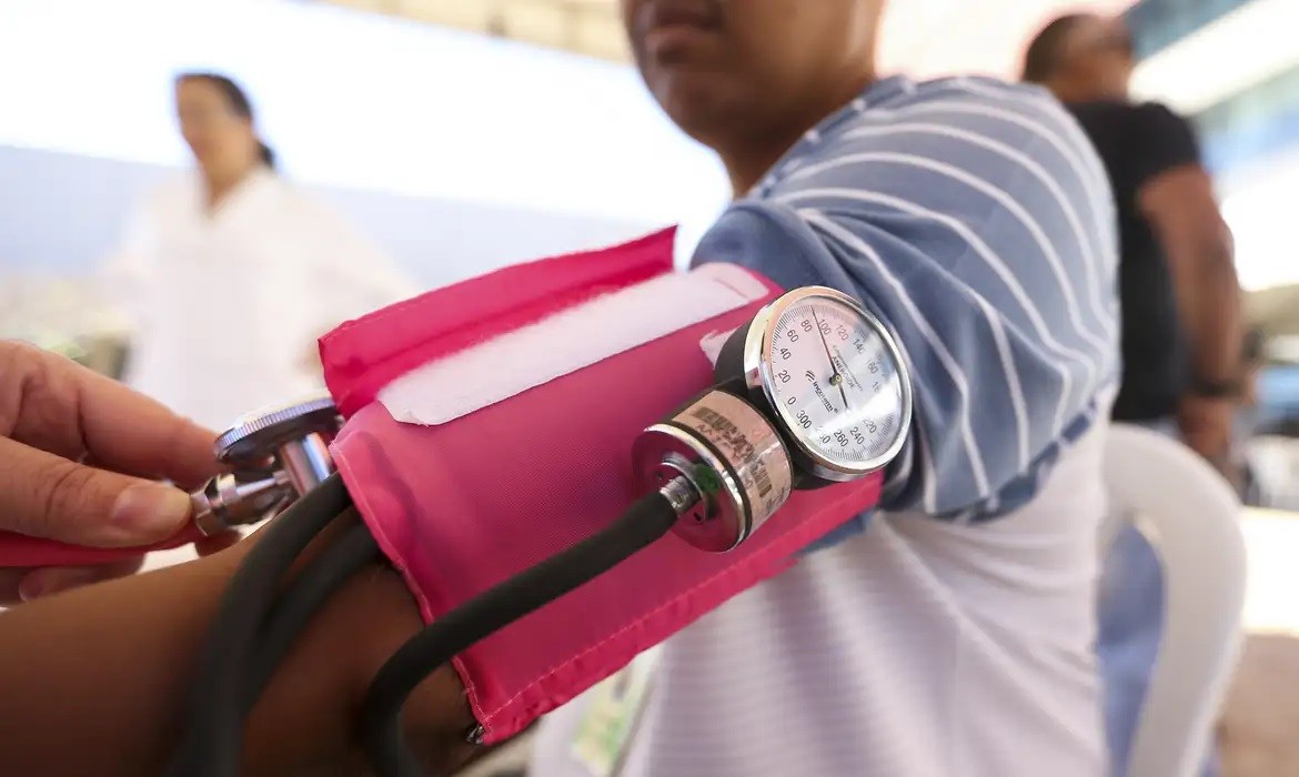 Dia Nacional de Combate ao Colesterol: tratamento e prevenção