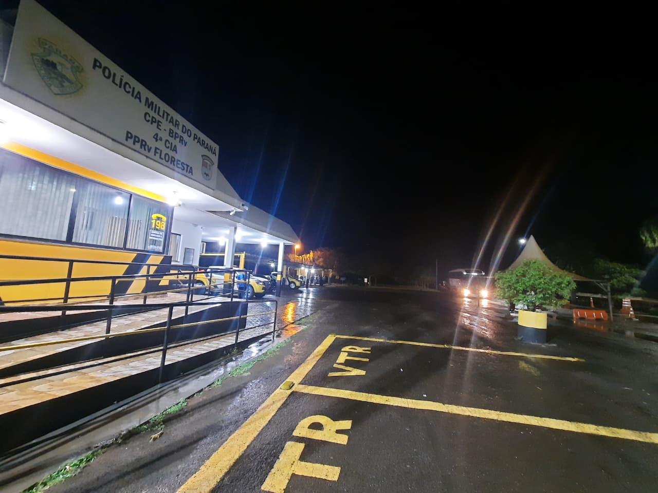 Ônibus de turismo é assaltado na PR-317