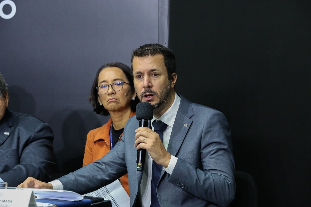 Governador Ratinho Júnior anuncia Cleber Mata como secretário de Comunicação