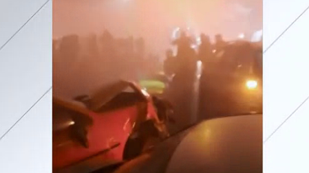 Oito pessoas morreram em engavetamento no BR-277