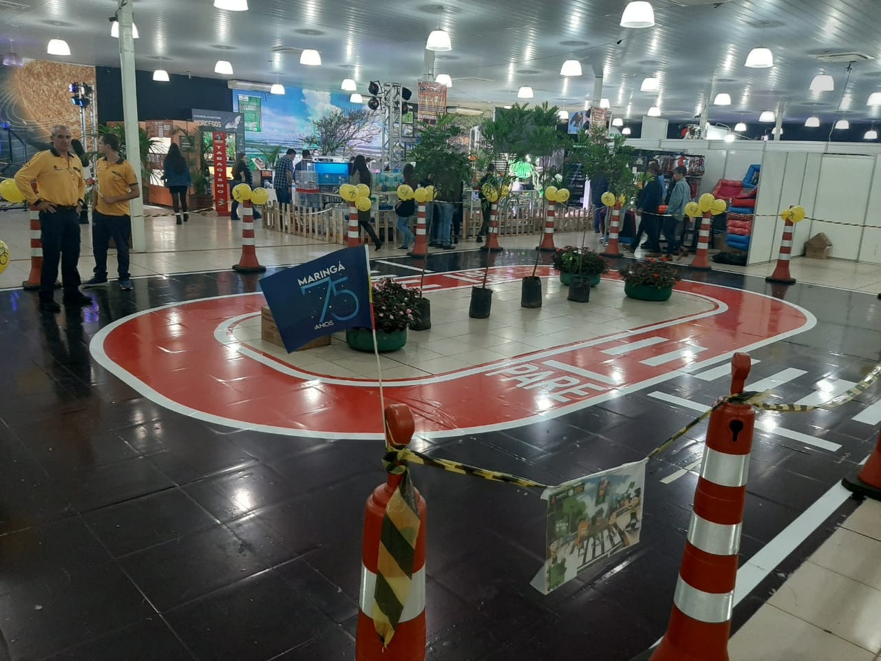 Crianças e adultos podem vivenciar situações no trânsito no espaço da Semob