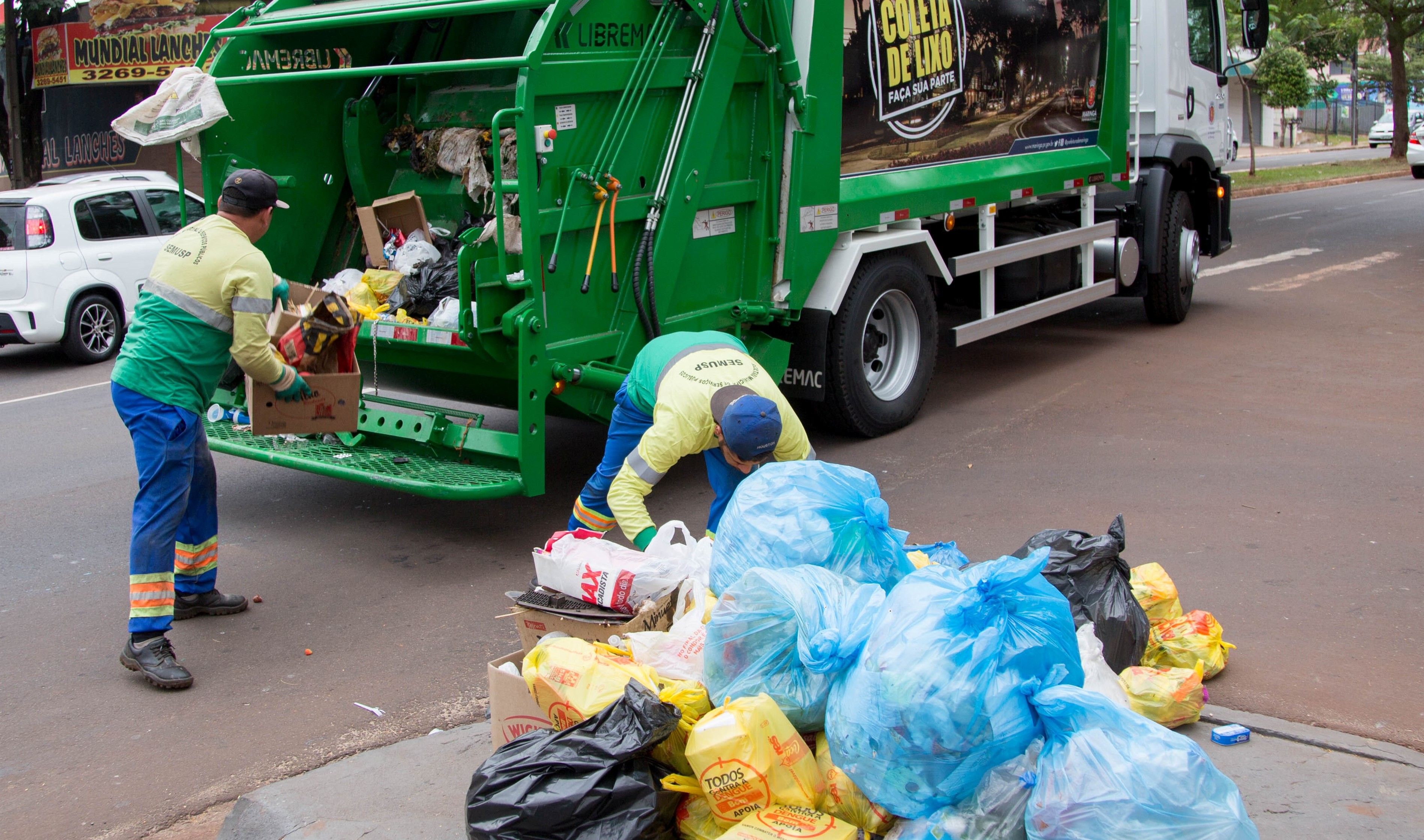 Prefeitura estuda avisar moradores sobre coleta de lixo