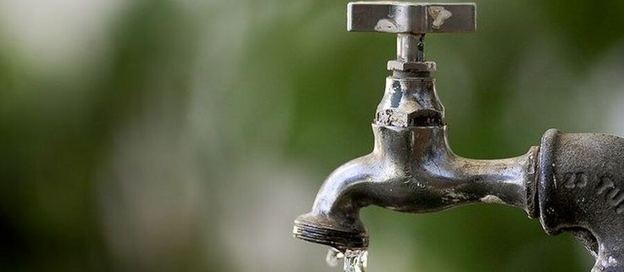 Bairros na região oeste ficarão sem água das 8h às 18h na quinta-feira (23)