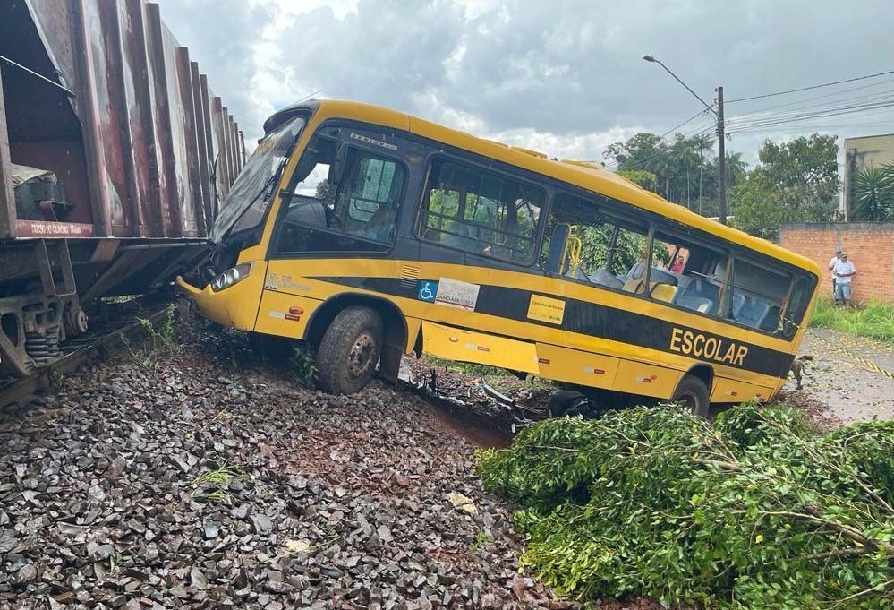 Motorista de ônibus da Apae é indiciado por homicídio culposo