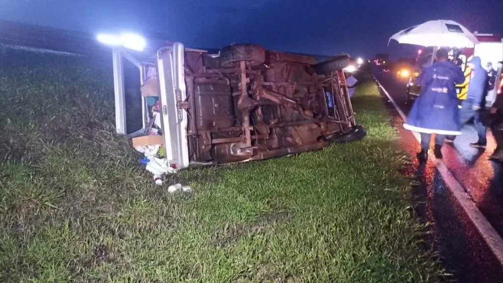 Motorista morre em acidente na PR-317 em Floresta