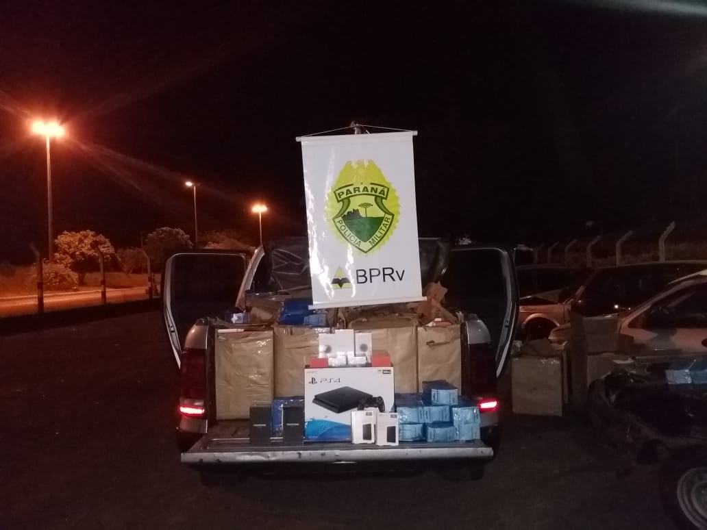 Produtos eletrônicos contrabandeados são apreendidos em caminhonete