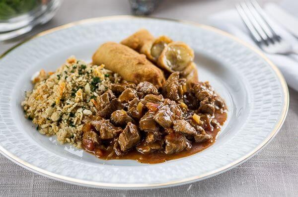 Pratos com nomes de presidenciáveis