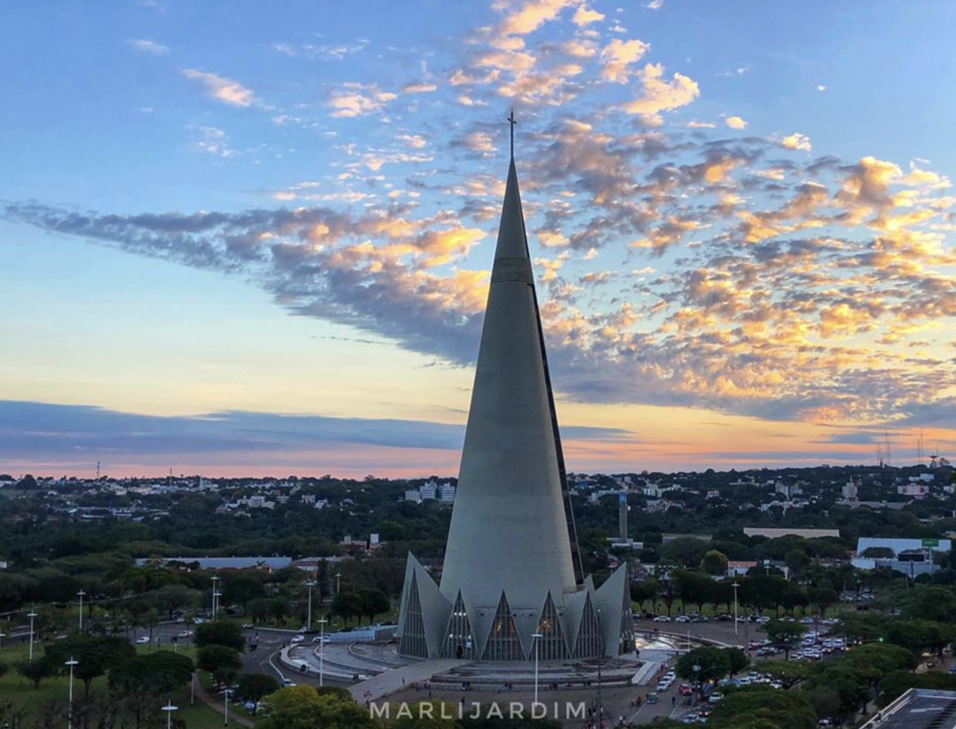 Domingo de sol e temperaturas amenas em Maringá e no Paraná