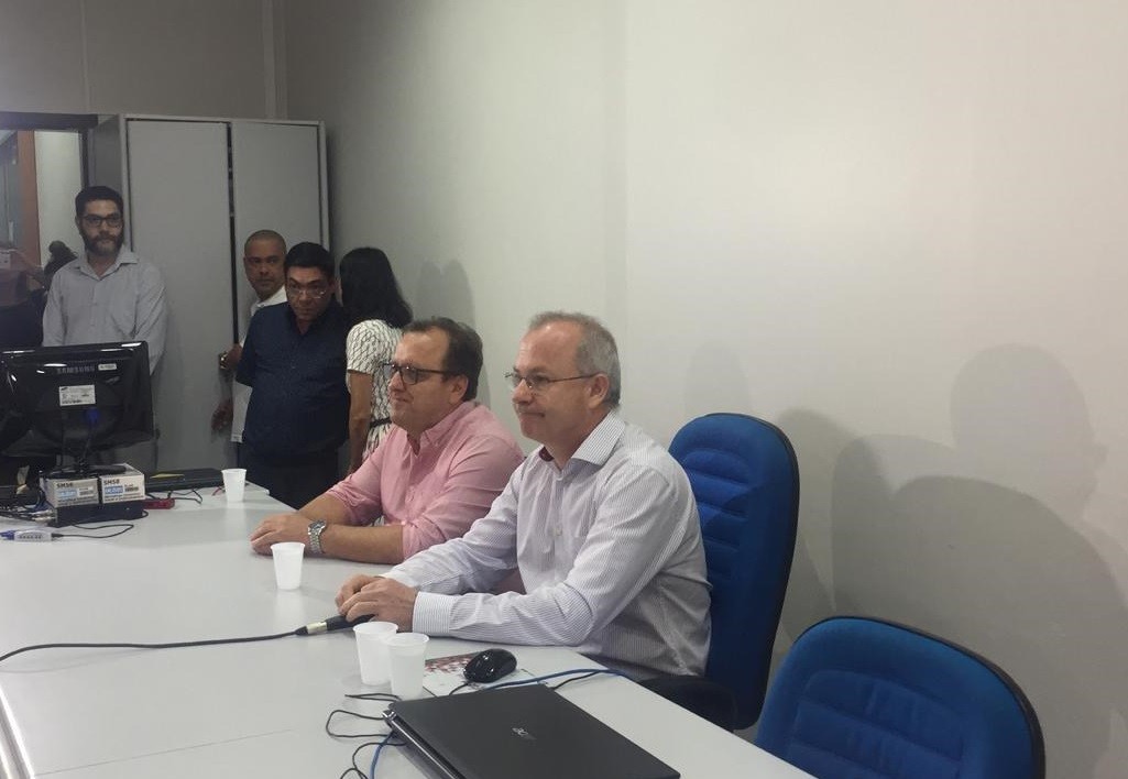 Reitor da UEM explica que provas em processo não sustentam punição mais severa