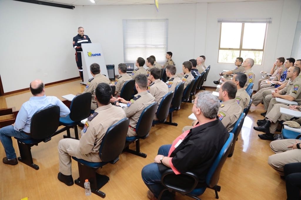 Socorristas do Estado participam de curso de resgate