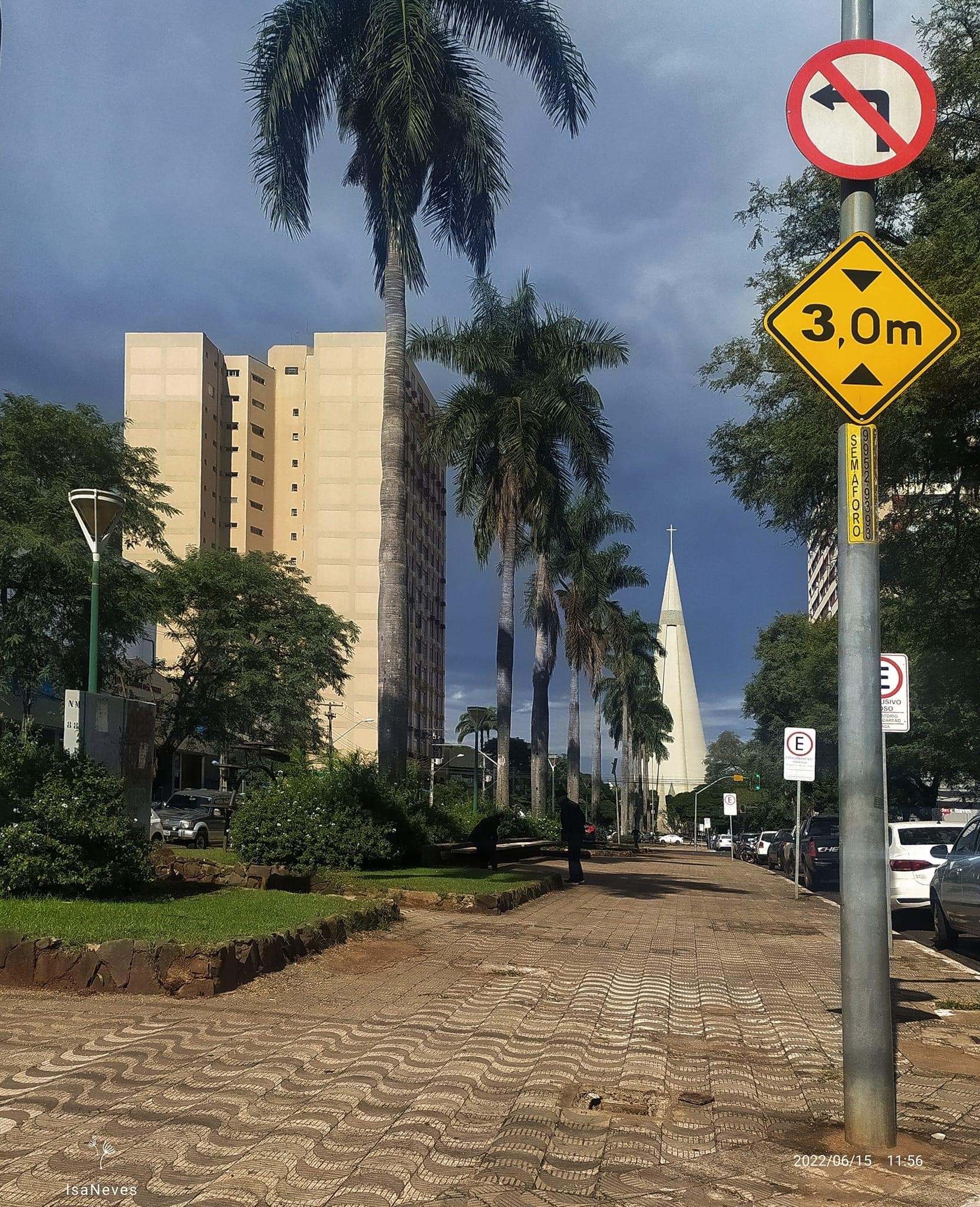 Frente fria avança pelo Paraná e pode provocar chuva em Maringá nesta sexta-feira (17)