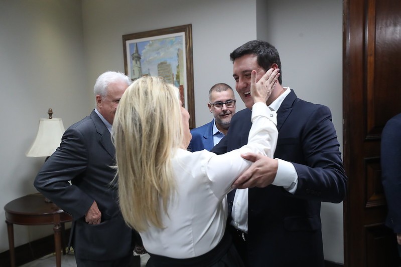 Governador prestigia homenagem à ex-governadora Cida Borghetti