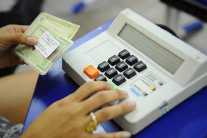 Mesários começam a ser convocados para as eleições de outubro