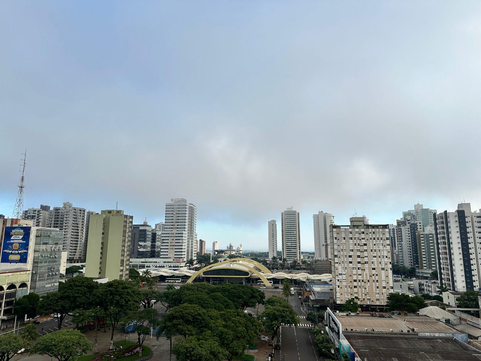 Quinta-feira (26) será de sol e calor em Maringá; confira detalhes da previsão