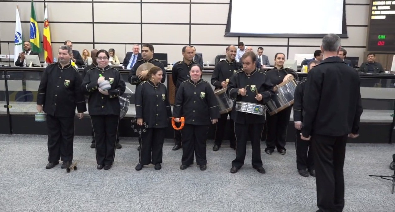 Apae de Maringá faz 1,2 mil atendimentos diários