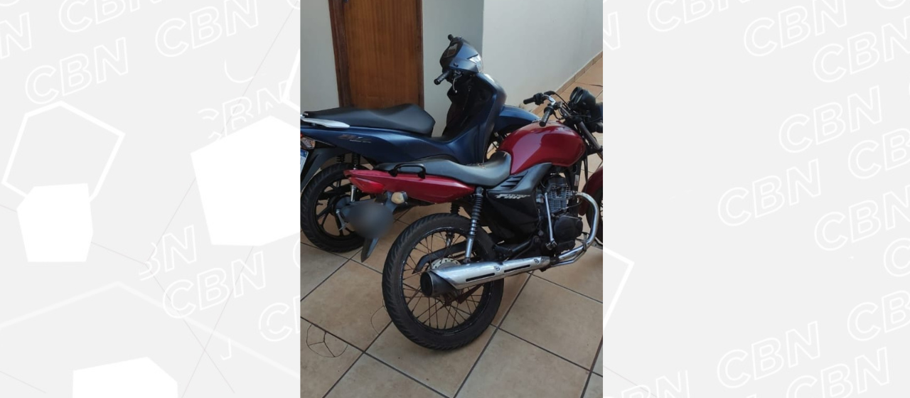 Polícia apreende duas motocicletas após perseguição