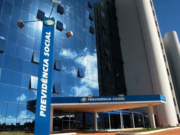 Após greve, médicos peritos do INSS retomam atendimento nesta segunda (23)