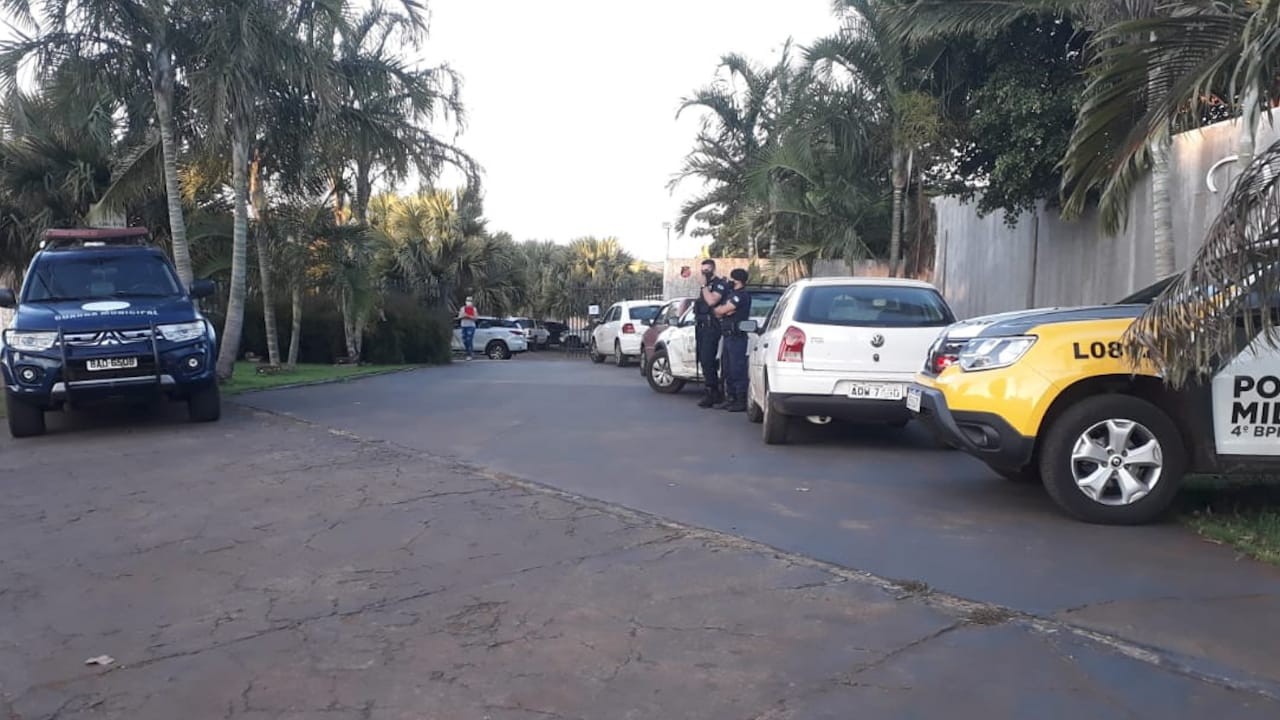 Mais de 50 pessoas são multadas em evento em Sarandi