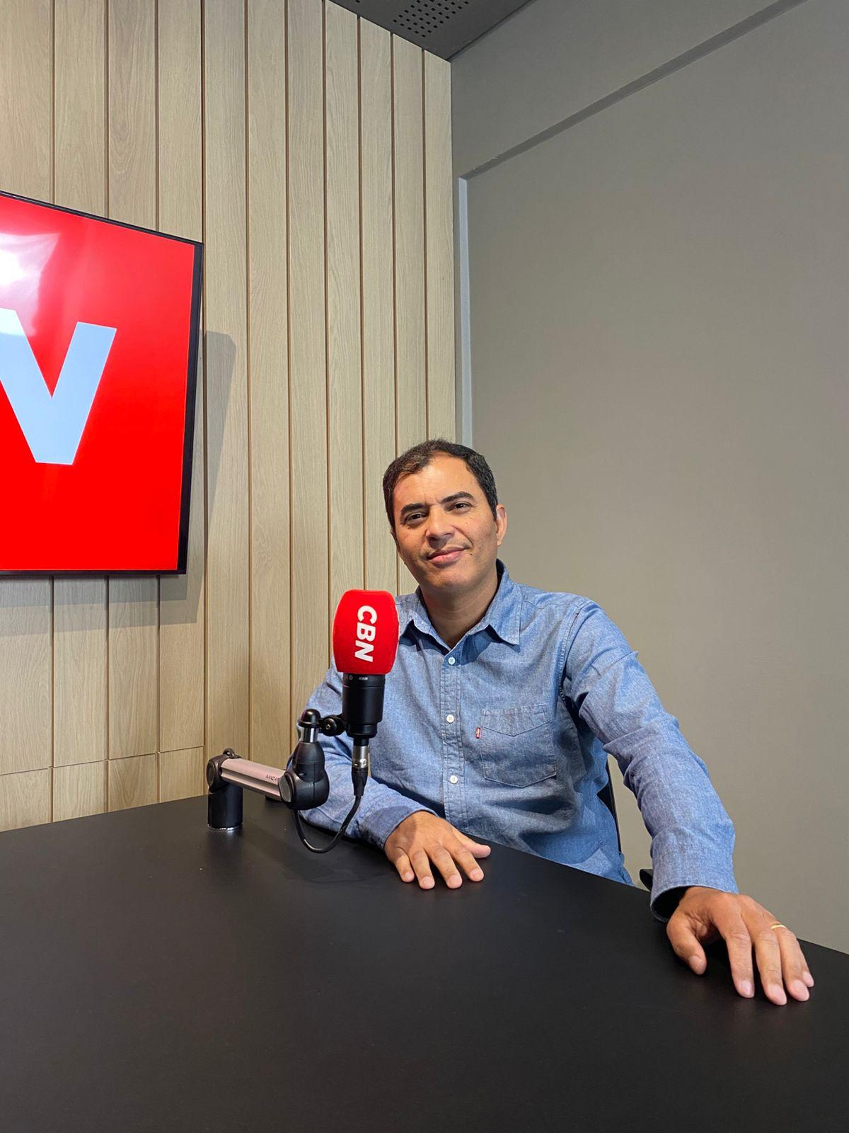 Outras avenidas devem liberar estacionamento para melhorar tráfego