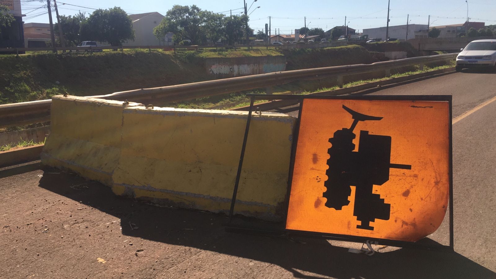 Trânsito confuso e moradores irritados no primeiro dia de fechamento do Contorno Norte