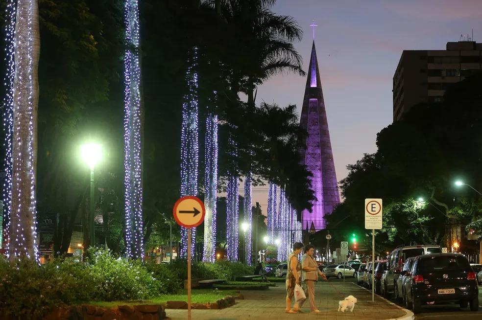 Empresa contratada para iluminação na Maringá Encantada é multada