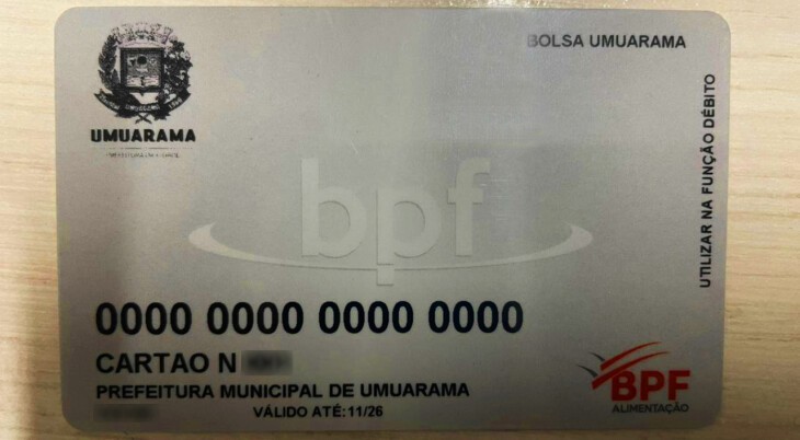 Cartão Bolsa Umuarama é entregue a mais de duas mil famílias