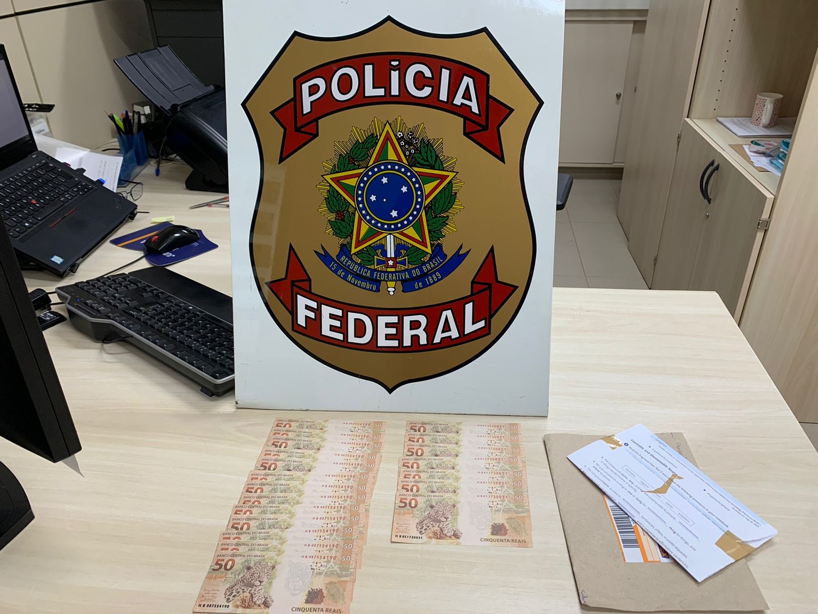 Polícia Federal apreende R$ 1 mil em cédulas falsas em Maringá