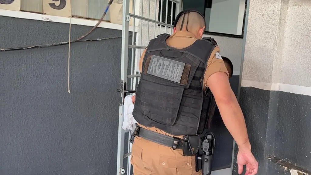 Homem é preso em Maringá após agredir e ameaçar a ex-mulher duas vezes no mesmo dia