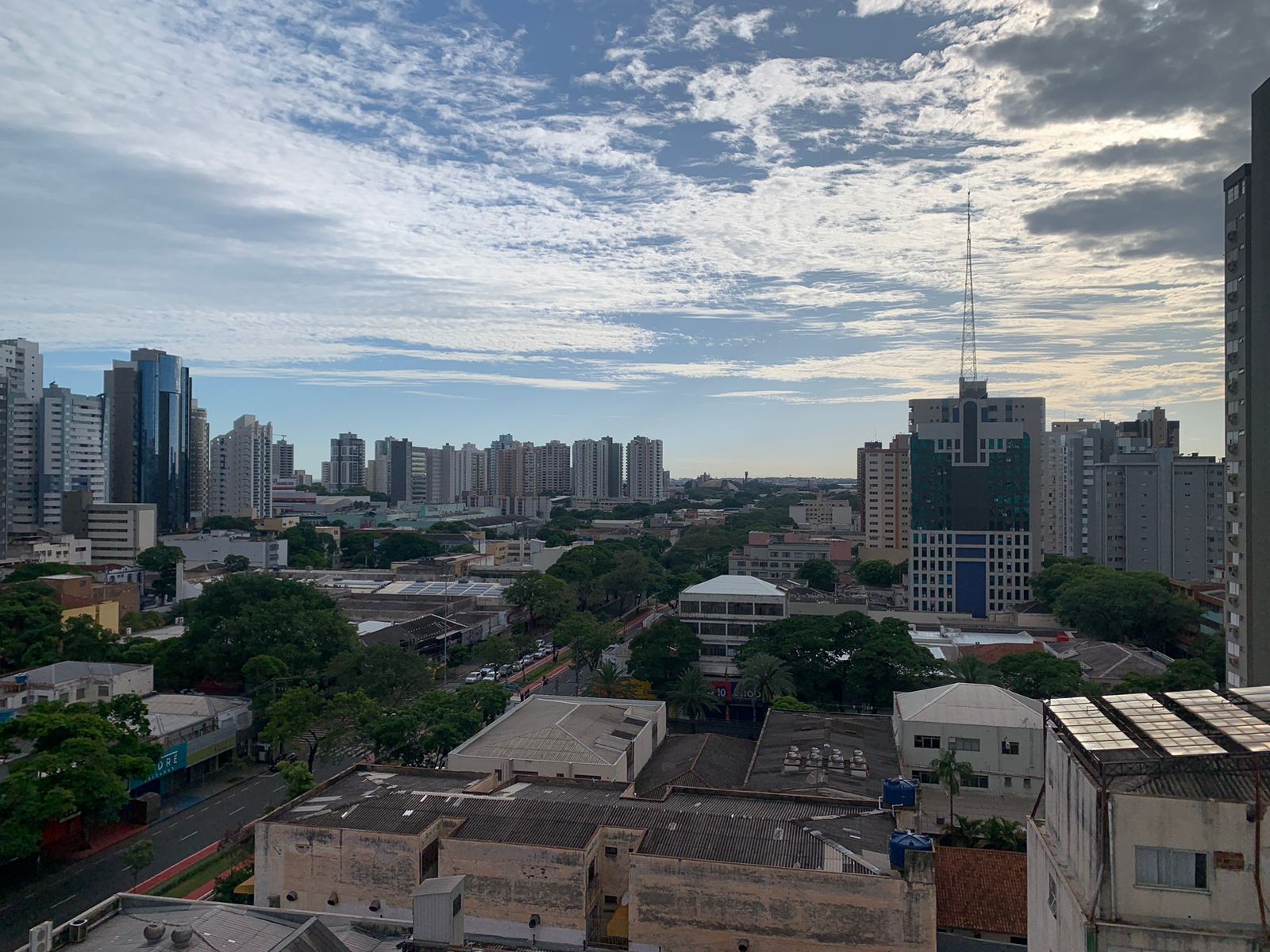 Sexta-feira (16)  deve ser quente em Maringá; saiba como fica o fim de semana