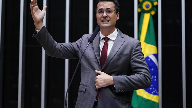 TRE-PR deve definir substituto de Dallagnol na Câmara nesta quarta-feira