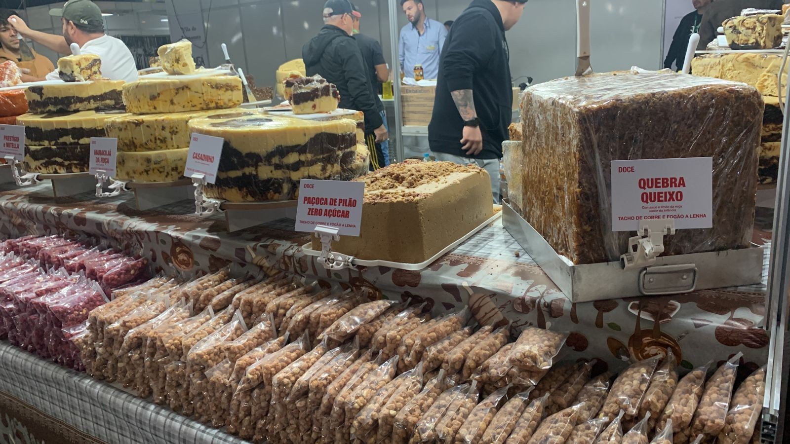 Gastronomia é destaque na Expoingá com doces artesanais