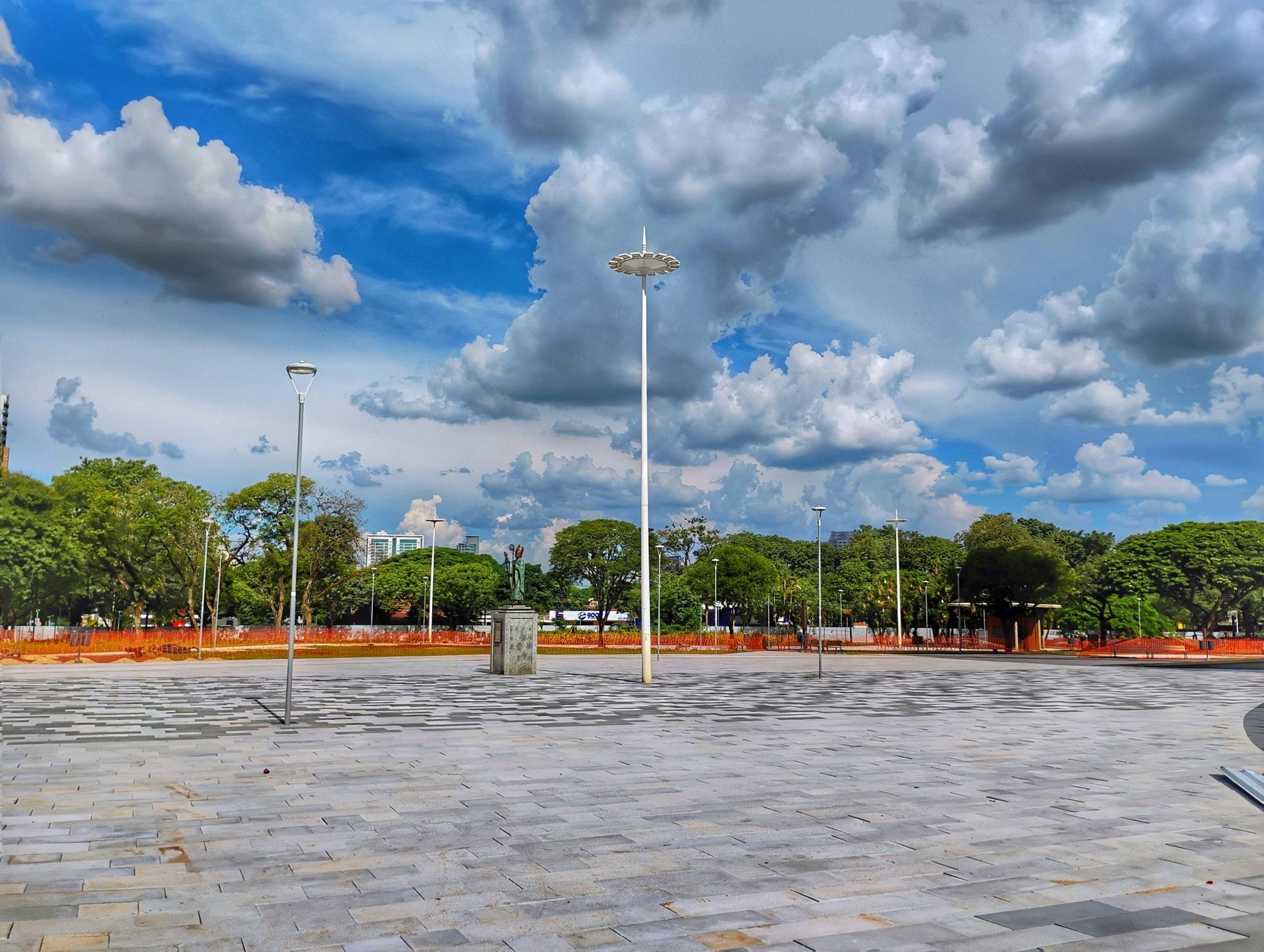 Veja a previsão do tempo para esta sexta-feira (14) e o fim de semana