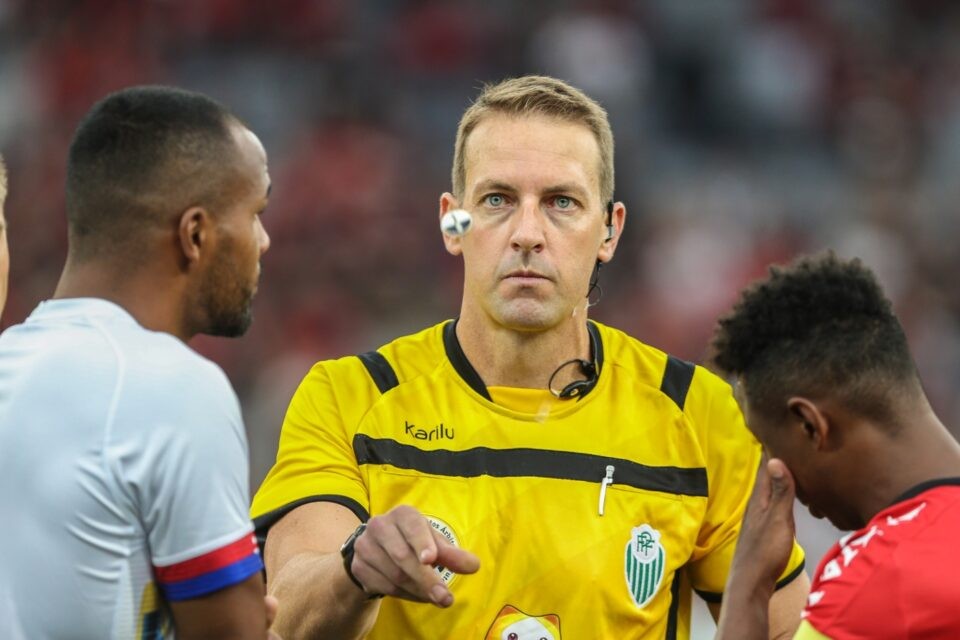 Lucas Paulo Torezin apitará Coritiba x Maringá FC no domingo (3)