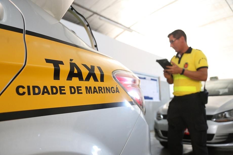 Começa a vistoria anual de táxis em Maringá