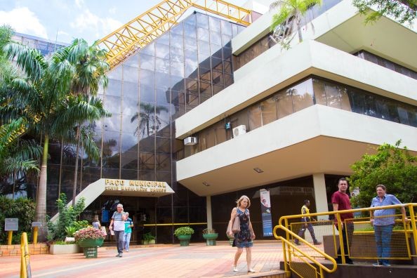 Vereadores divergem sobre a criação de novos cargos na prefeitura de Maringá