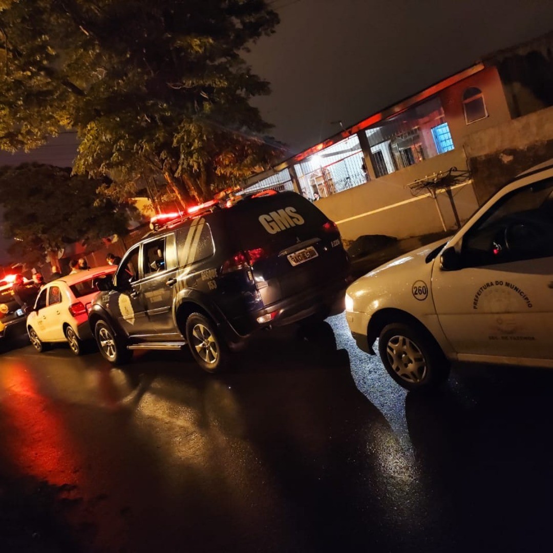 Fiscalização dispersa 43 aglomerações e uma festa no fim de semana em Sarandi