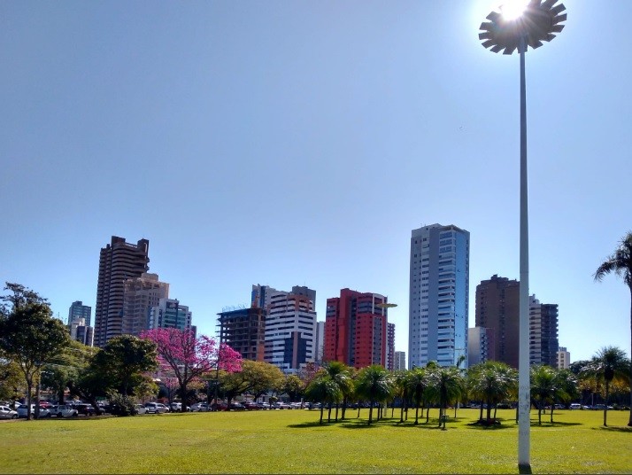 Temperatura pode chegar a 39ºC neste sábado (23) em Maringá
